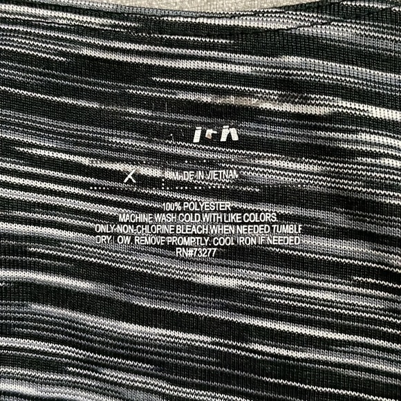 Women’s Tank top, Tek brand, size XL, in black - Picture 2 of 5